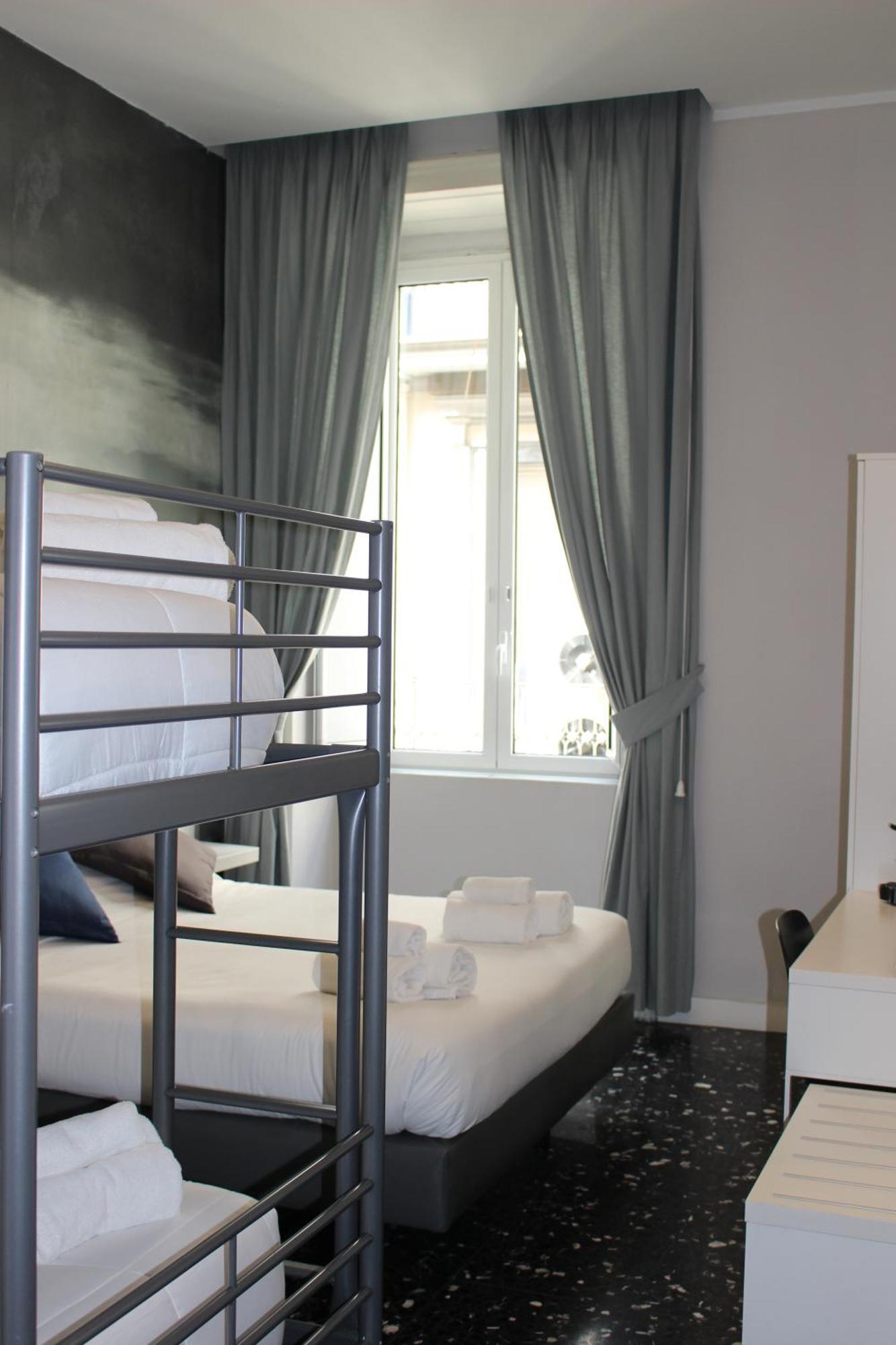 Beverello Rooms Napoli Eksteriør bilde