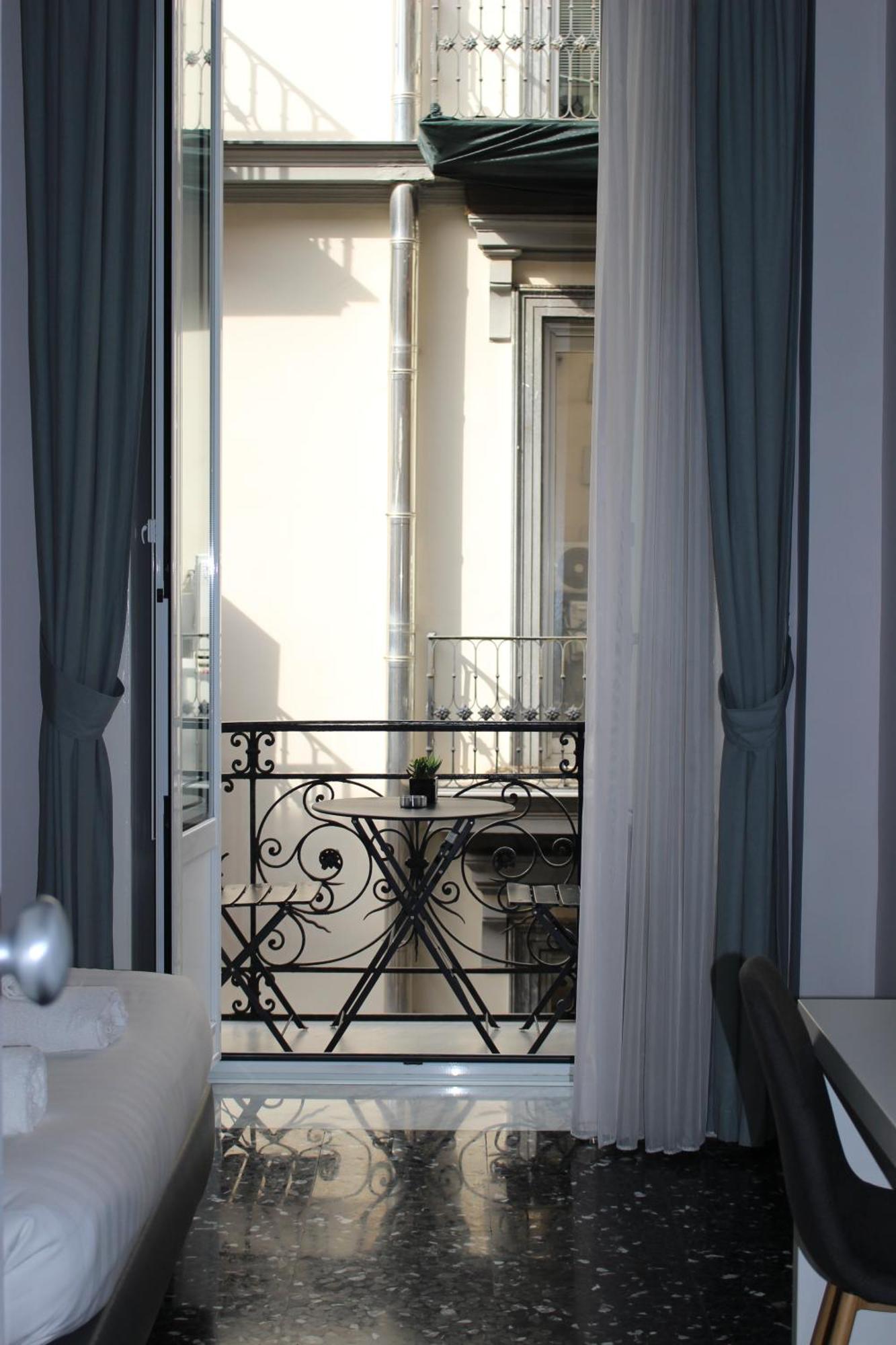 Beverello Rooms Napoli Eksteriør bilde