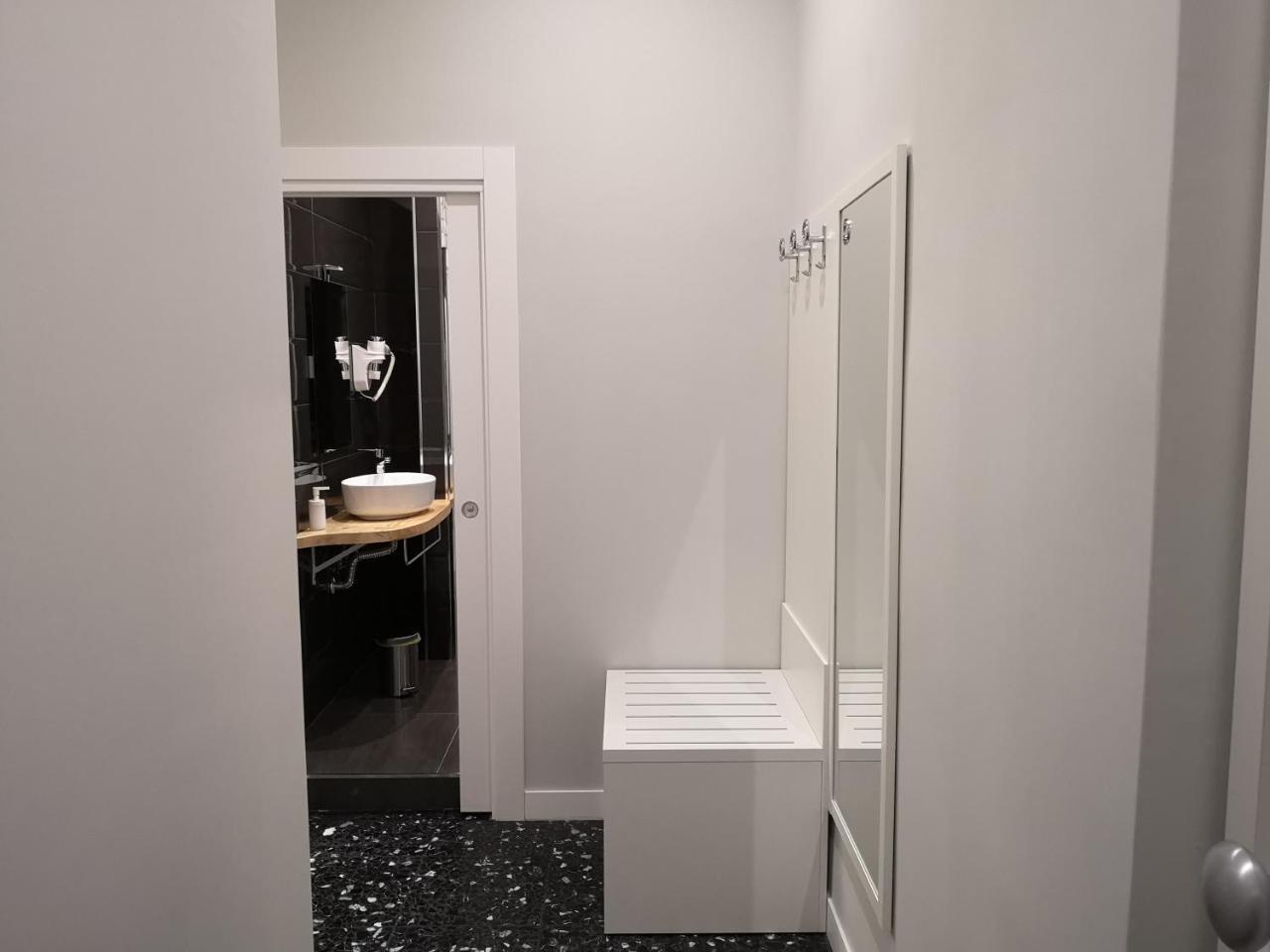 Beverello Rooms Napoli Eksteriør bilde